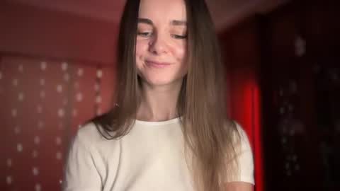 Snapshot of lanaloulou chatting on 01.18.25 Lana online show from 01.18.25