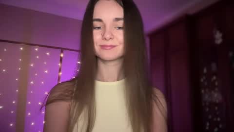 Snapshot of lanaloulou chatting on 01.23.25 Lana online show from 01.23.25