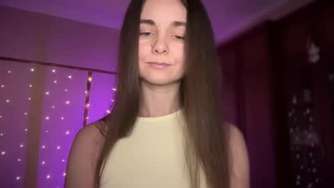Snapshot of lanaloulou chatting on 01.24.25 Lana online show from 01.24.25