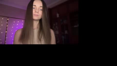 Snapshot of lanaloulou chatting on 01.30.25 Lana online show from 01.30.25