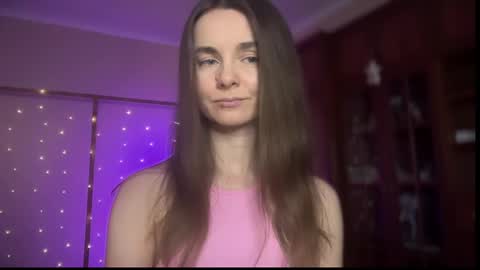 Snapshot of lanaloulou chatting on 02.28.25 Lana online show from 02.28.25