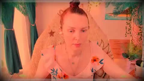 Snapshot of lanaradiance chatting on 08.06.26 Lana Radiance online show from 08.06.26