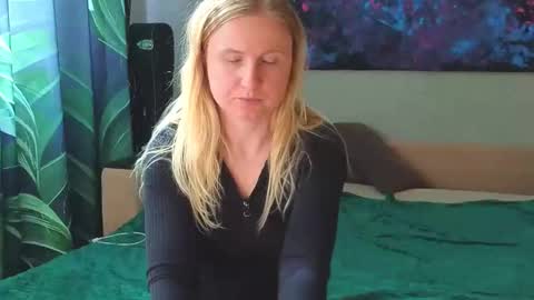 LanaviSmith online show from 05.22.26