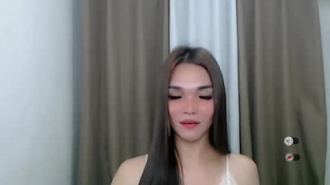 lanawyatt_ online show from 03.02.25