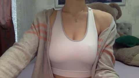 Snapshot of langoria chatting on 09.29.25 langoria online show from 09.29.25