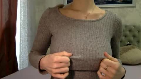 Snapshot of langoria chatting on 02.25.26 langoria online show from 02.25.26