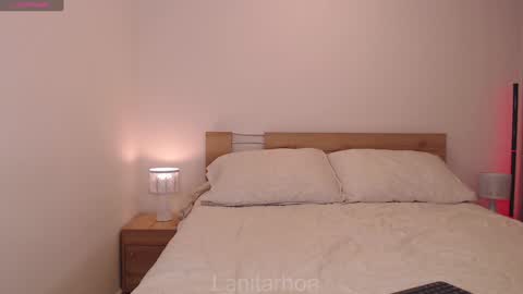 Lina online show from 12.15.24