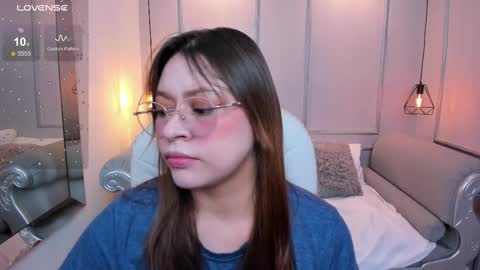 Lanna online show from 09.10.25