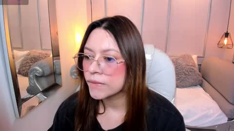 Lanna online show from 10.06.25