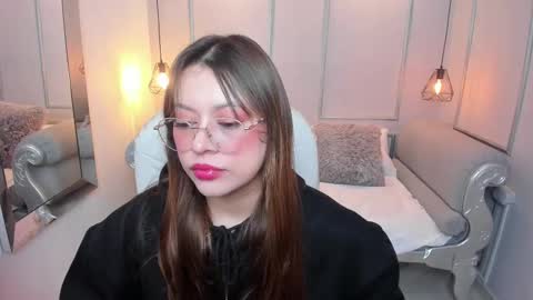 Lanna online show from 10.14.25