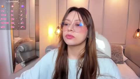 Lanna online show from 10.17.25