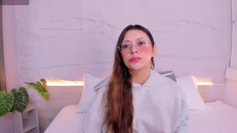 Snapshot of lanna_18_ chatting on 02.23.26 Lanna online show from 02.23.26