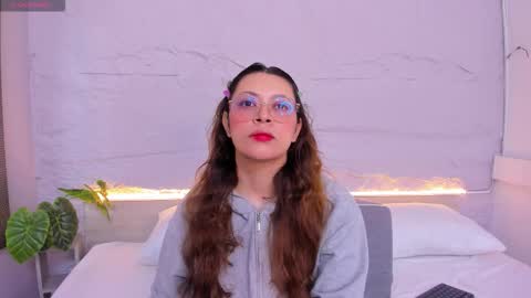 Snapshot of lanna_18_ chatting on 02.26.26 Lanna online show from 02.26.26