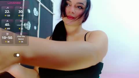 Lanna online show from 12.12.24