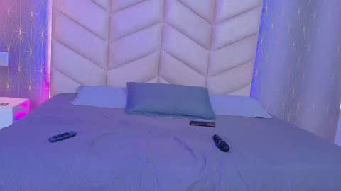Snapshot of lanna_rossii chatting on 10.20.25 L A N N A ---- online show from 10.20.25