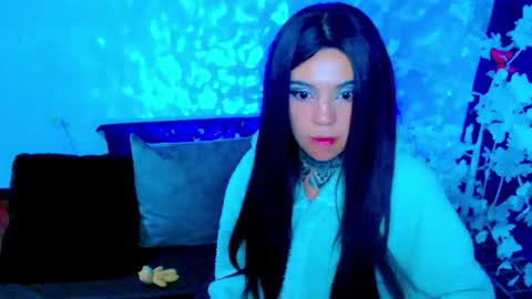 LANNIE   online show from 09.26.25