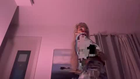 Snapshot of lara_11_11 chatting on 03.23.26 lara_11_11 online show from 03.23.26