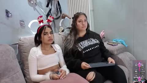 lara_as online show from 11.28.25