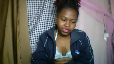 Snapshot of lara_belle chatting on 07.01.26 lara_belle online show from 07.01.26