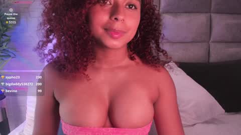 Lara  online show from 01.28.25