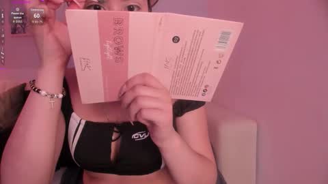 Lara Madisson online show from 09.25.25