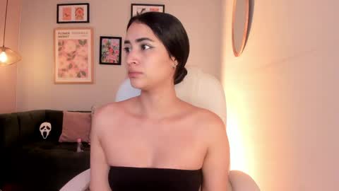 Lara Madisson online show from 05.25.26