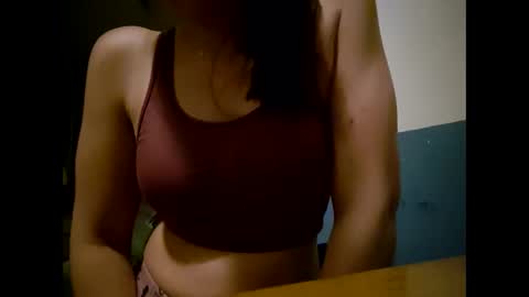 Snapshot of laraa333 chatting on 02.25.25 Little online show from 02.25.25