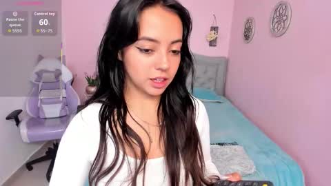 lara online show from 10.30.25