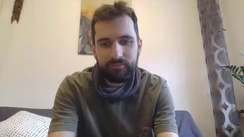 laraaan online show from 12.20.25