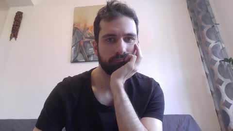 laraaan online show from 01.09.26