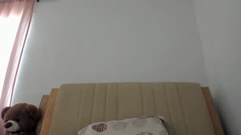 lara online show from 11.25.25