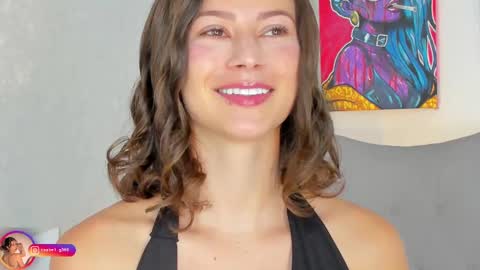 Lara  online show from 09.30.25