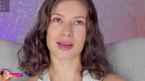 Lara  online show from 10.13.25