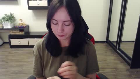 Laralianna online show from 10.09.25