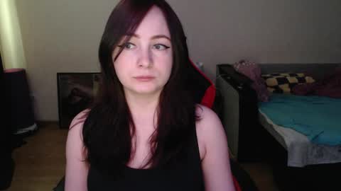 Laralianna online show from 04.29.26