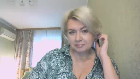 laramrs online show from 11.03.25