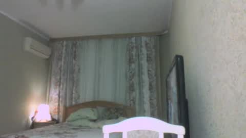 Snapshot of laramrs chatting on 02.04.26 laramrs online show from 02.04.26