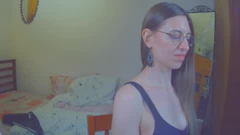 Snapshot of larawintersxxx chatting on 03.02.25 larawintersxxx online show from 03.02.25