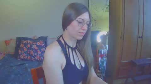 Snapshot of larawintersxxx chatting on 03.09.25 larawintersxxx online show from 03.09.25
