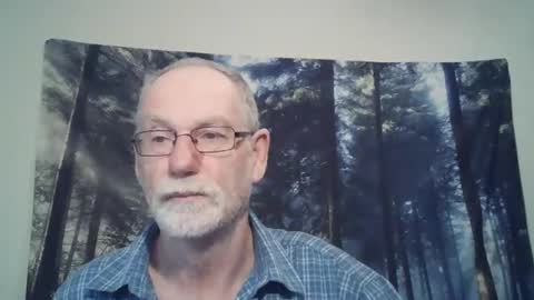 Snapshot of larbie chatting on 01.16.25 Larbie online show from 01.16.25