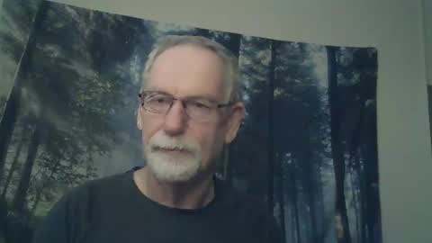 Snapshot of larbie chatting on 02.16.25 Larbie online show from 02.16.25
