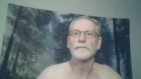 Snapshot of larbie chatting on 02.23.25 Larbie online show from 02.23.25