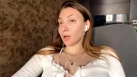 Snapshot of lareebuggie chatting on 07.09.26 Eva online show from 07.09.26