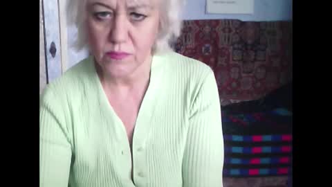 larisaq4ugo24 online show from 02.18.25