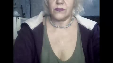 Snapshot of larisaq4ugo24 chatting on 01.18.26 larisaq4ugo24 online show from 01.18.26