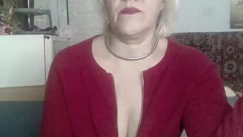 Snapshot of larisaq4ugo24 chatting on 02.11.26 larisaq4ugo24 online show from 02.11.26