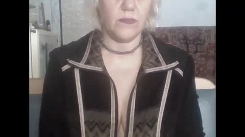 Snapshot of larisaq4ugo24 chatting on 02.27.26 larisaq4ugo24 online show from 02.27.26