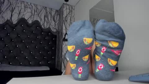  Lari online show from 01.09.25