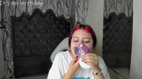  Lari online show from 01.18.25