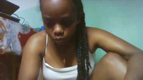 larissa645771 online show from 11.22.25